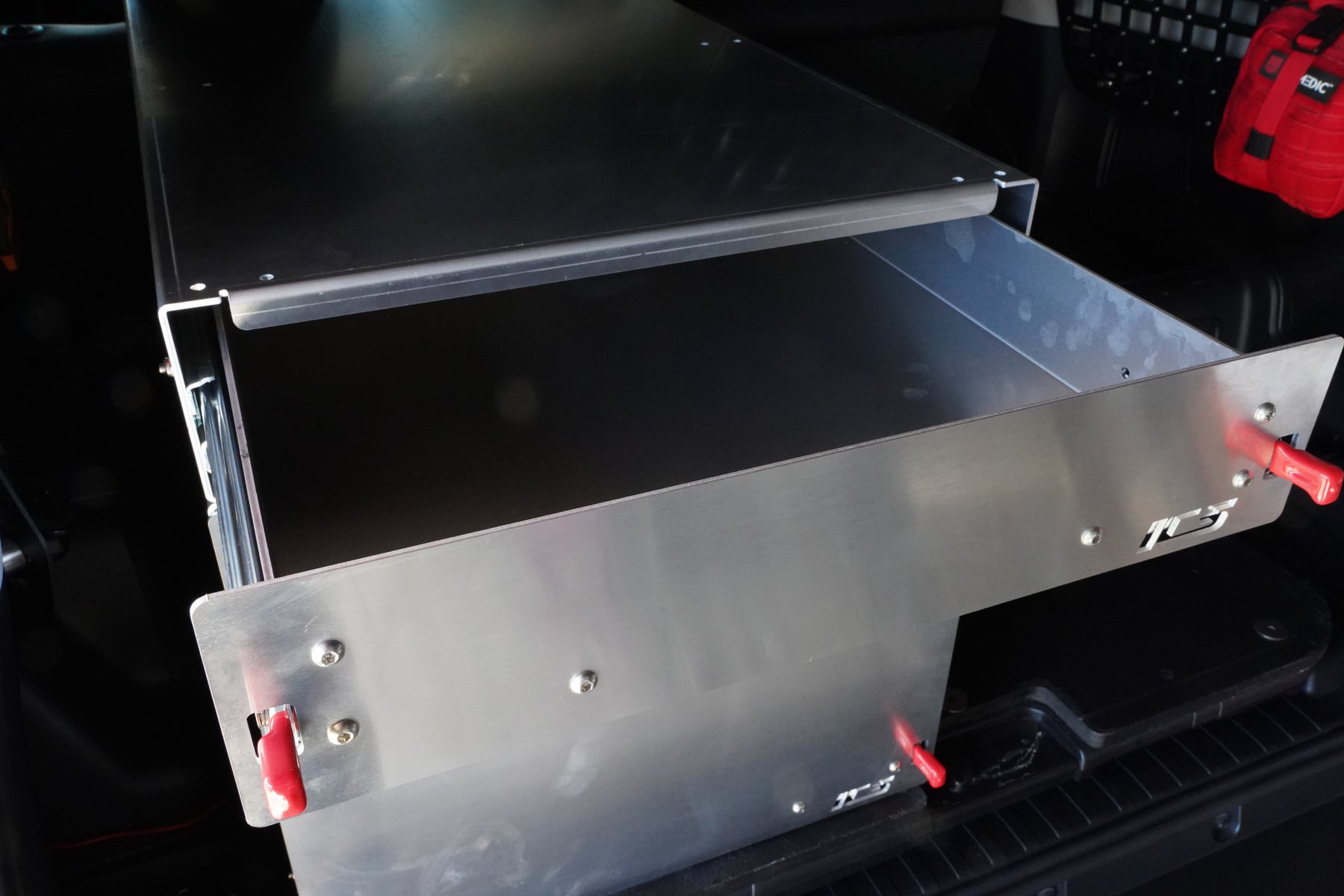 Universal Drawer 31" x 20" x 4"