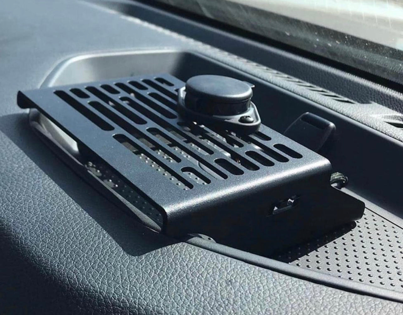 Nissan Navara NP300 Dash Mount