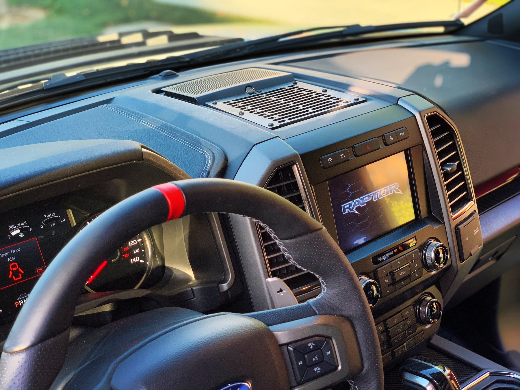 Raptor/F-Series Dash Mount